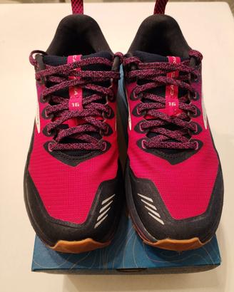 Brooks Cascadia 16 Trail donna