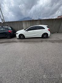 MERCEDES Classe A (W176) - 2014