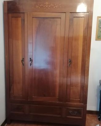 Antiquariato : arredamento in arte povera