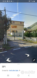 Villino con due appartamenti + spazzi