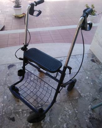 Deambulatore per anziani