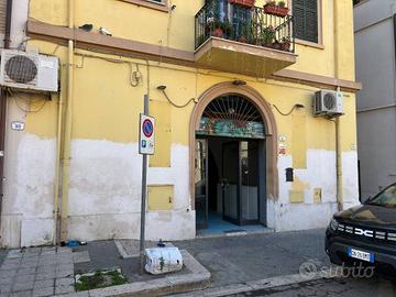 Immobile di 97 m² con 2 locali a Nettuno