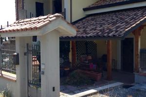 Immobile con giardino