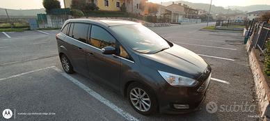 Ford Cmax7 anno 2016 210000 km