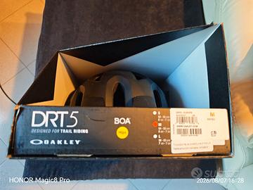 Oakley DRT5 HELMET