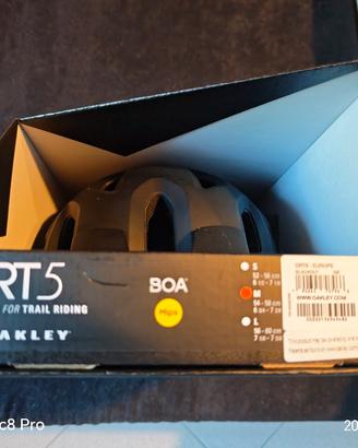 Oakley DRT5 HELMET