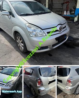 Ricambi vari Toyota Corolla Verso anno 2007 Fi