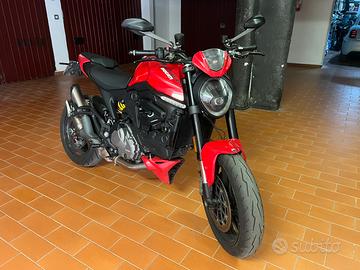 Ducati Monster 937
