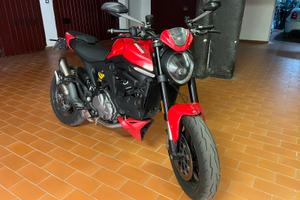 Ducati Monster 937