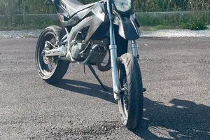 Motard Aprilia SX 50 