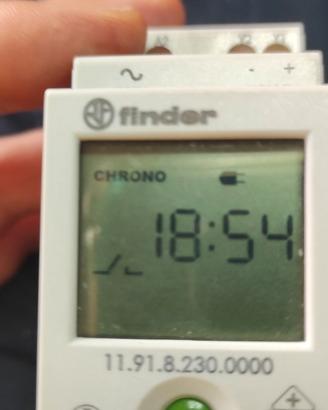 Finder 11.91.8.230, relé crepuscolare