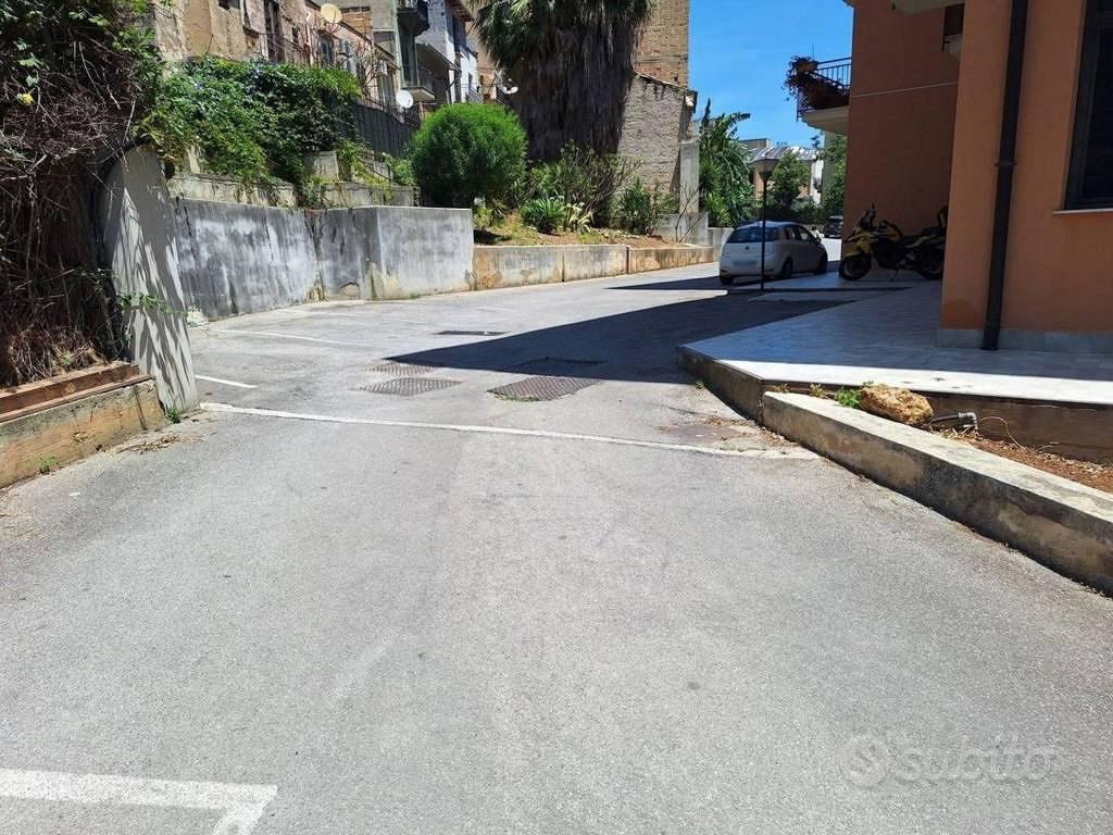 Immobile in asta di 2094 m² a Misilmeri - Vista 2