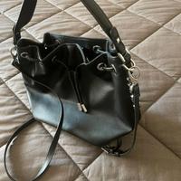 borsa VALENTINO a secchiello nera