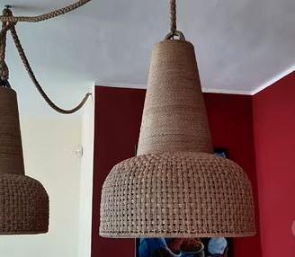 Coppia di lampadari in corda