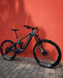 TRANSITION relay GX carbon AXS taglia L 29/29