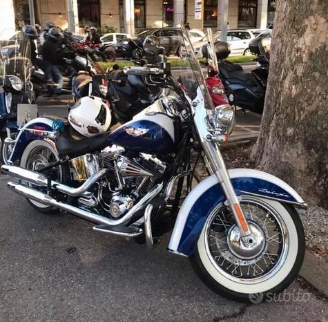 Harley Davidson softail deluxe