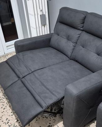 Due divani Relax elettrici 