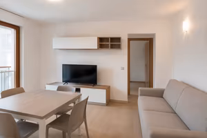 Bilocale con garage in zona Legnago