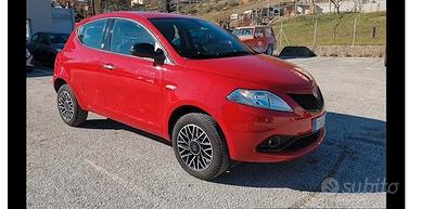 Lancia Ypsilon 0.9 TwinAir 85 CV