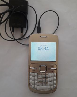 Nokia C3 con fotocamera