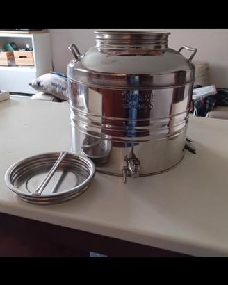 contenitori per olio con rubinetto
