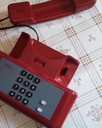 Telefono Fisso rosso quasi mai usato