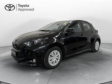 Toyota Yaris 1.5 Hybrid 5 porte Active