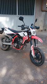 SWM 125 SM