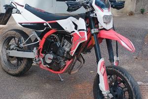 SWM 125 SM