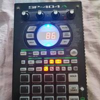 Roland Sp404a