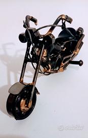 Miniatura metallica di moto stile Chopper