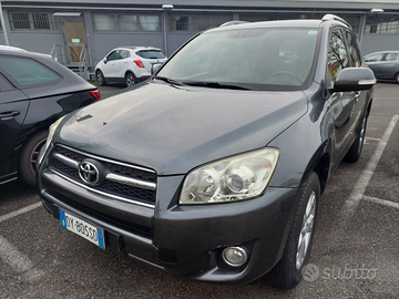 Rav4 Luxury 3 serie