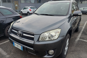 Rav4 Luxury 3 serie