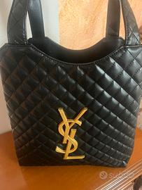 Borsa  nera con borsello