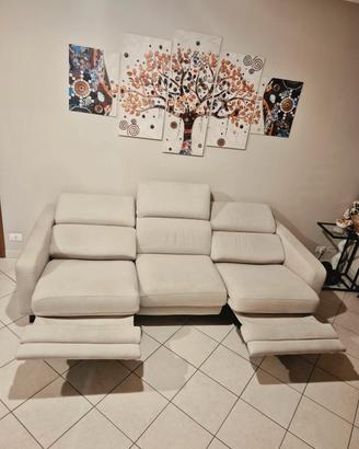 Divano Poltronesofà 4 Posti con 2 relax elettrici 