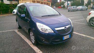 opel Meriva b 1700 diesel cambio automatico 