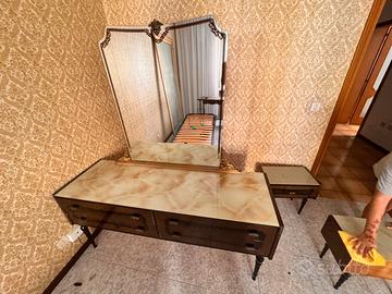 🪞 Mobile toilette vintage con specchiera