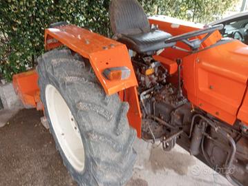 Trattore Fiat 420 DT con idroguida