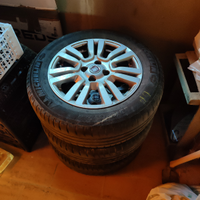 Cerchi in lega fiat più gomme estive