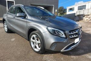 MERCEDES-BENZ GLA 200 d Automatic