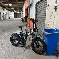 BICICLETTA ELETTRICA BMX