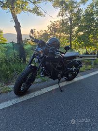 Splendido Scrambler Nightshift