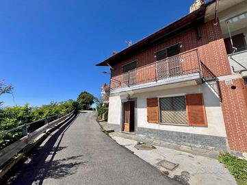 BIFAMILIARE A ALBUGNANO