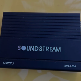 Amplificatore  4 canali Soundstream AR4. 1200