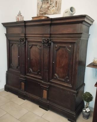 Credenza epoca Rinascimento