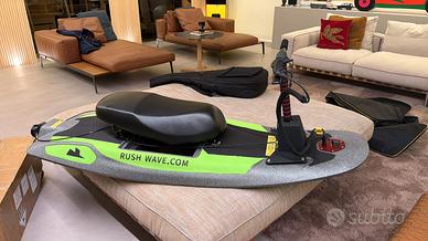 Surf elettrico Rush Wave Rider H1 12 kW + Kit moto