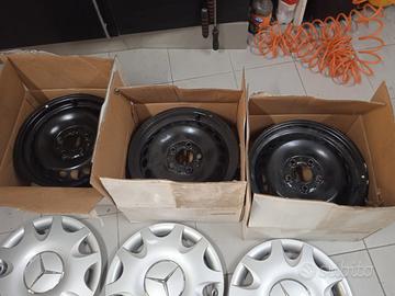 copricerchi e cerchi Mercedes Classe A W169