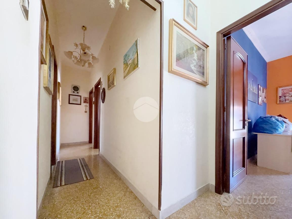 Apartament me 3 dhoma, 90 m²