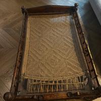 Lettino indiano antico