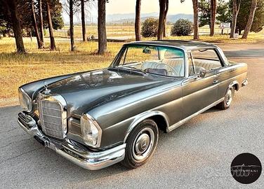 Mercedes W 111 220 se Coupé
